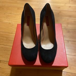 Women’s high heels